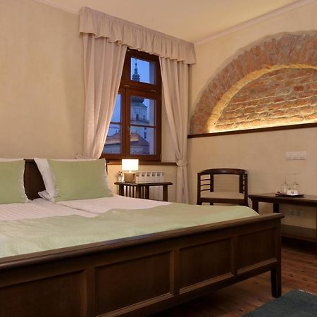 فندق La Fresca Kroměříž المظهر الخارجي الصورة