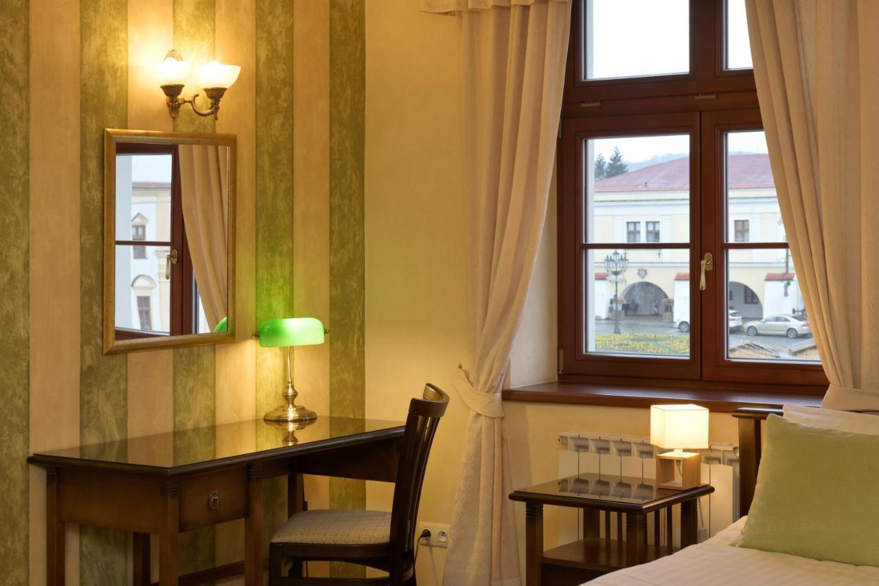 فندق La Fresca Kroměříž المظهر الخارجي الصورة